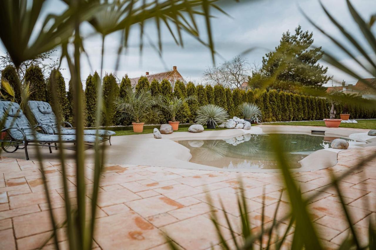 Penzion U Levandule Strážnice Buitenkant foto