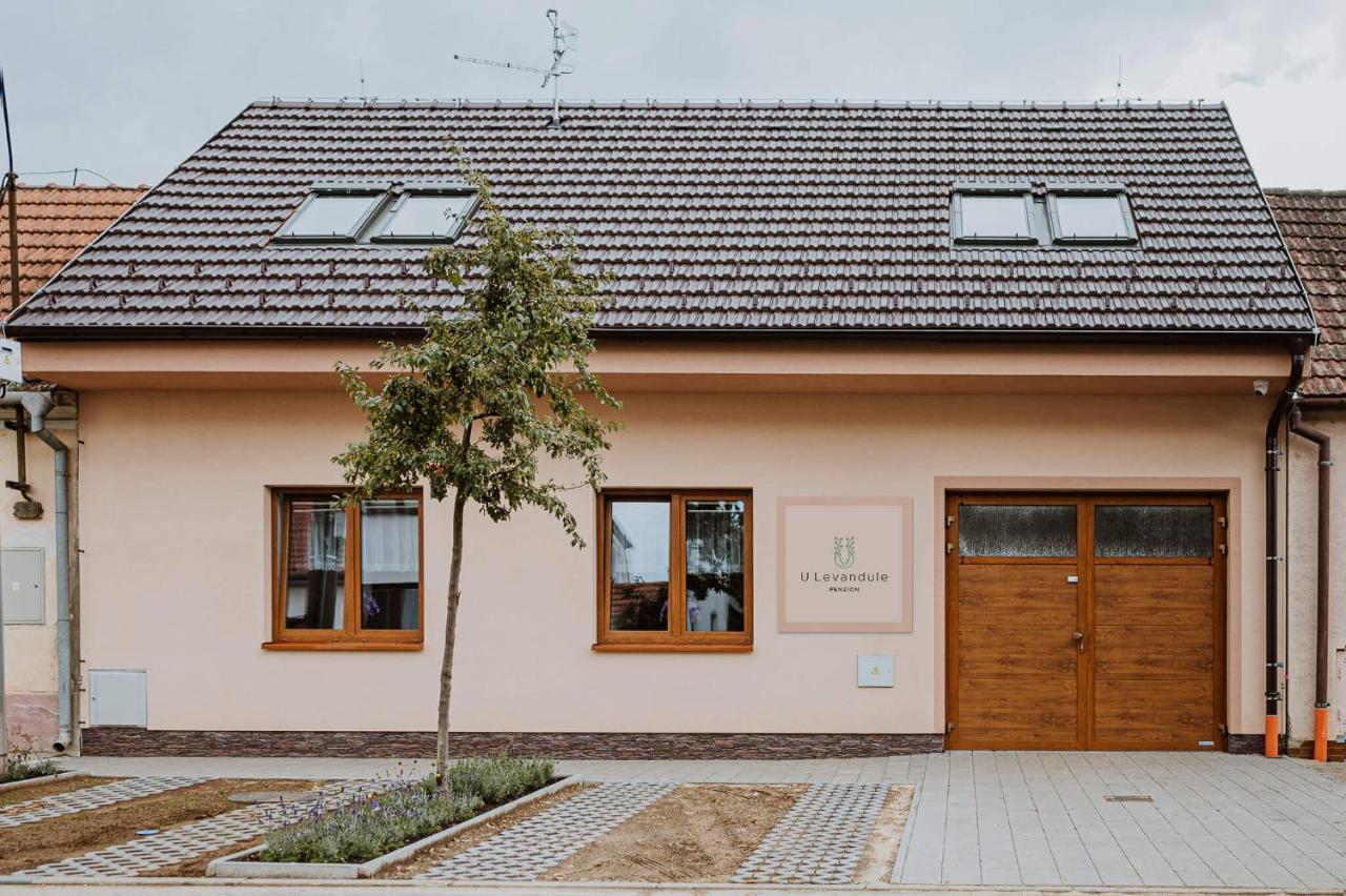 Penzion U Levandule Strážnice Buitenkant foto